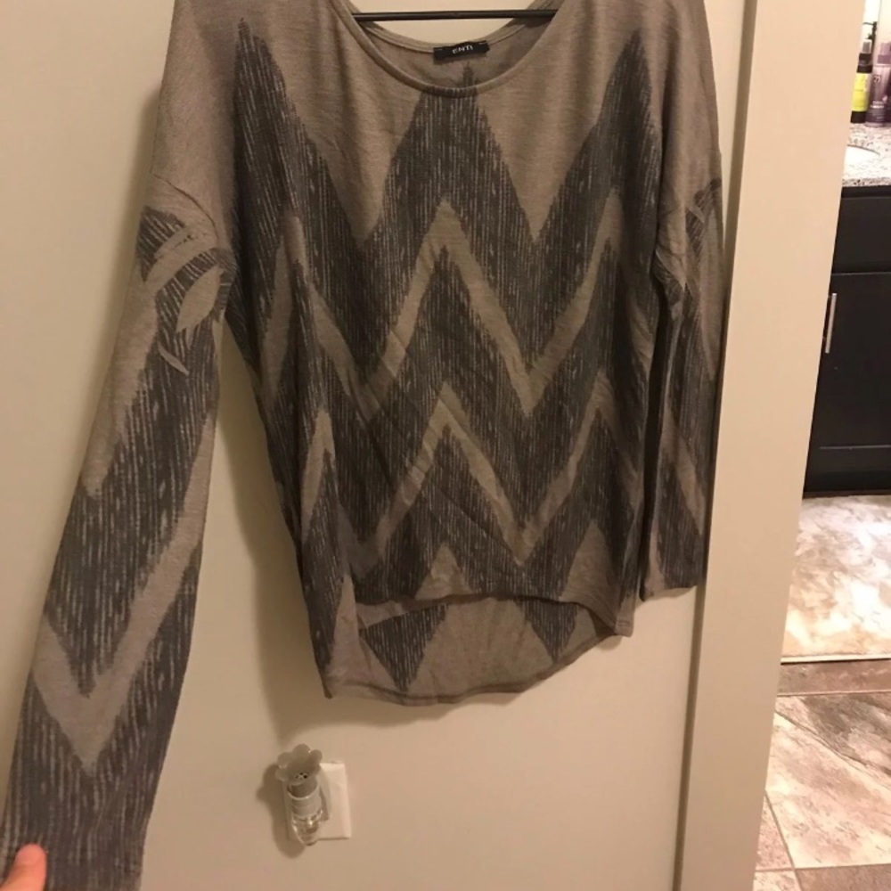 Chevron top - Picture 3 of 3